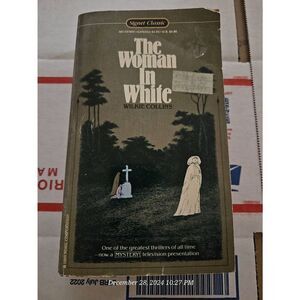 The woman in white by Wilkie Collins signet classics isbn 0451519043